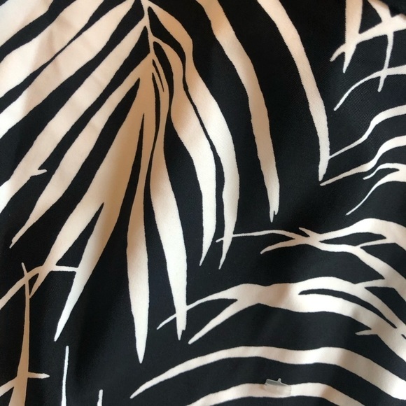 Cacique Swim Black White Palm One Piece Swimsuit 18 Cut~Out Padded Bra Summer - Picture 8 of 9